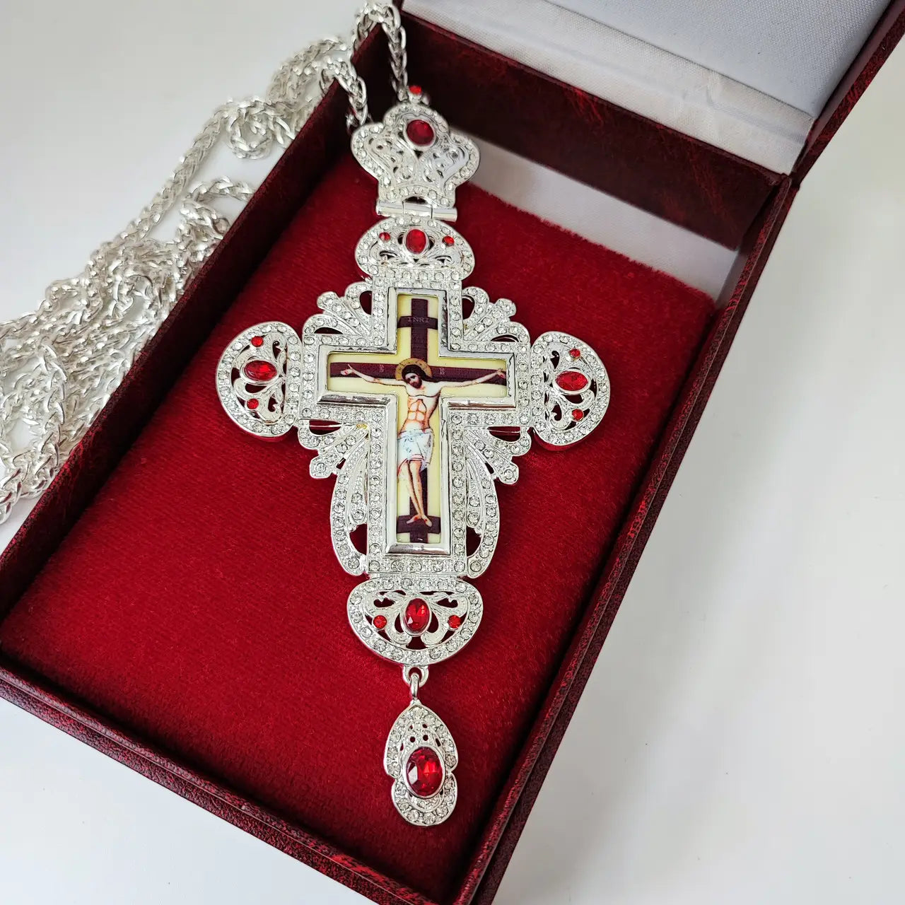 Award cross for a priest